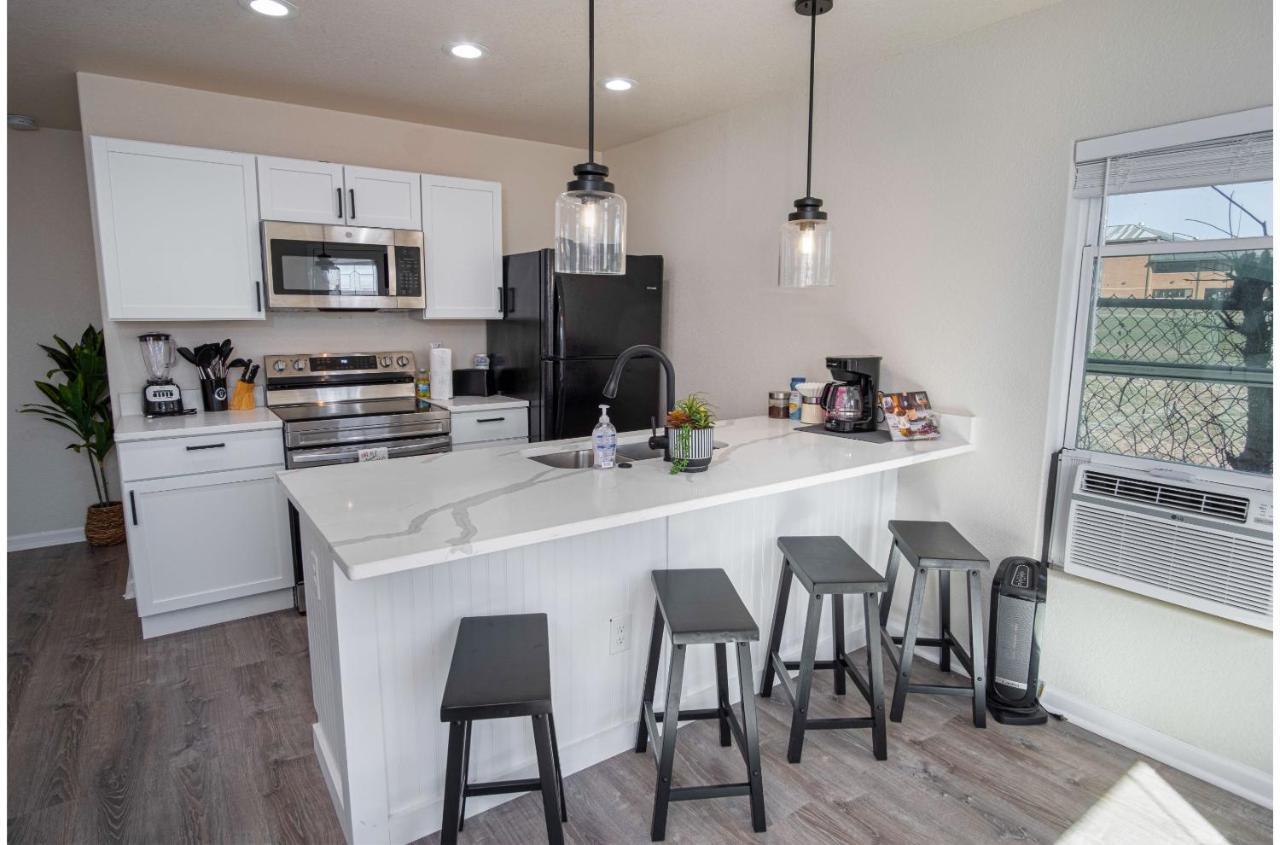 Adorable 2Br Guesthouse Close To Riverwalk And Dt San Antonio Camera foto